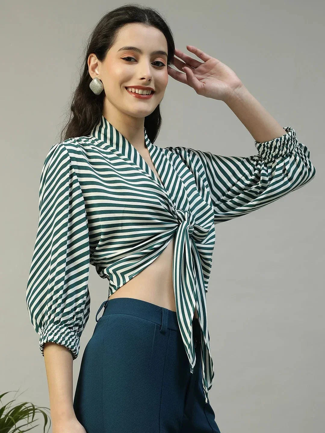 Striking Green Stripe Print Tie-Knot Detail Women Crop Top - oxolloxo