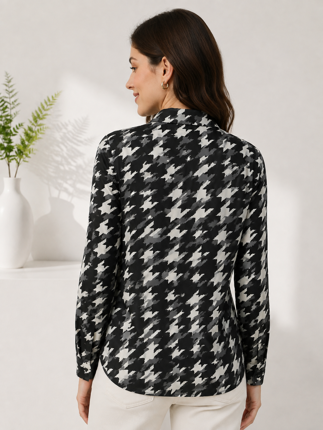 Women Black Printed Shirt Oxolloxo