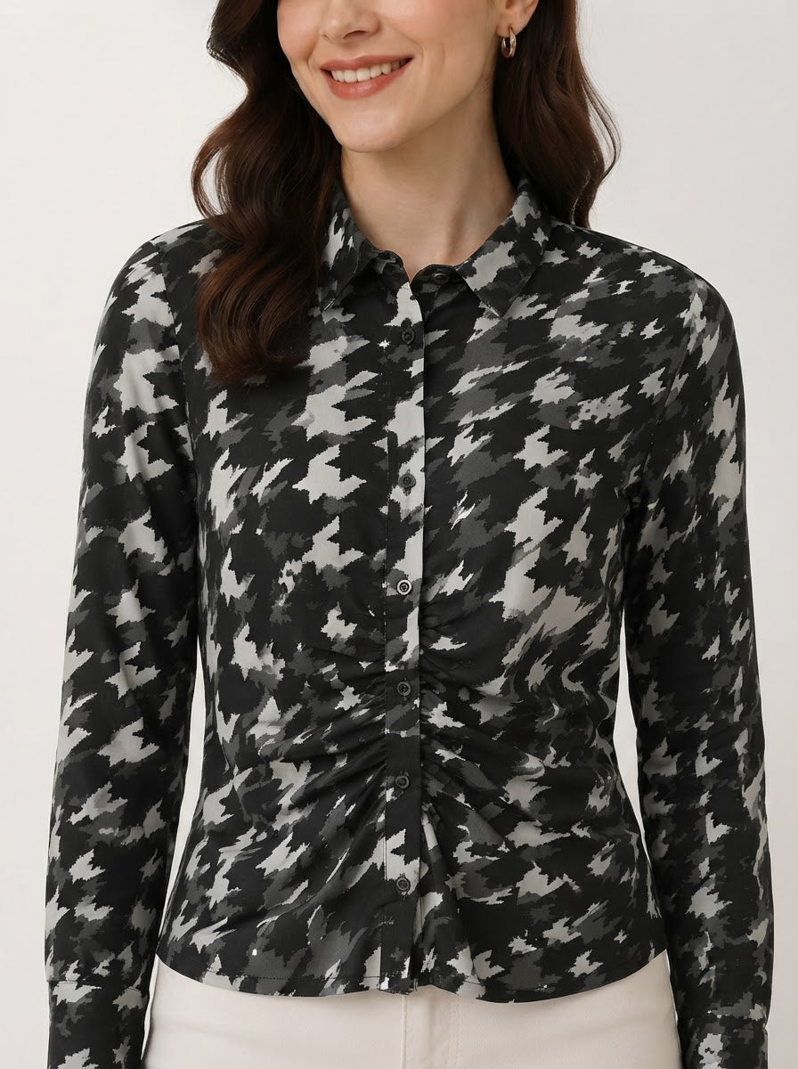 Women Black Printed Shirt Oxolloxo