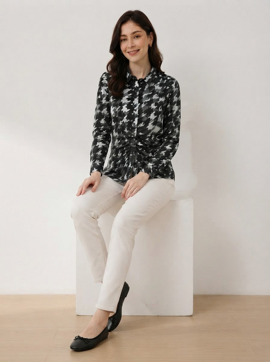 Women Black Printed Shirt Oxolloxo