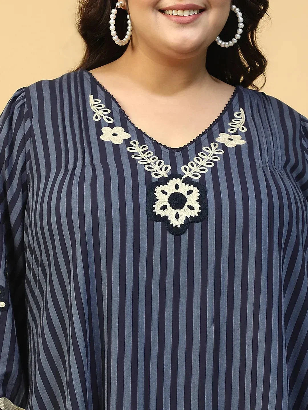 Navy Blue Embroidered V-Neck Long Sleeve Yarn Dyed Cotton Plus Size Maxi Dress - oxolloxo