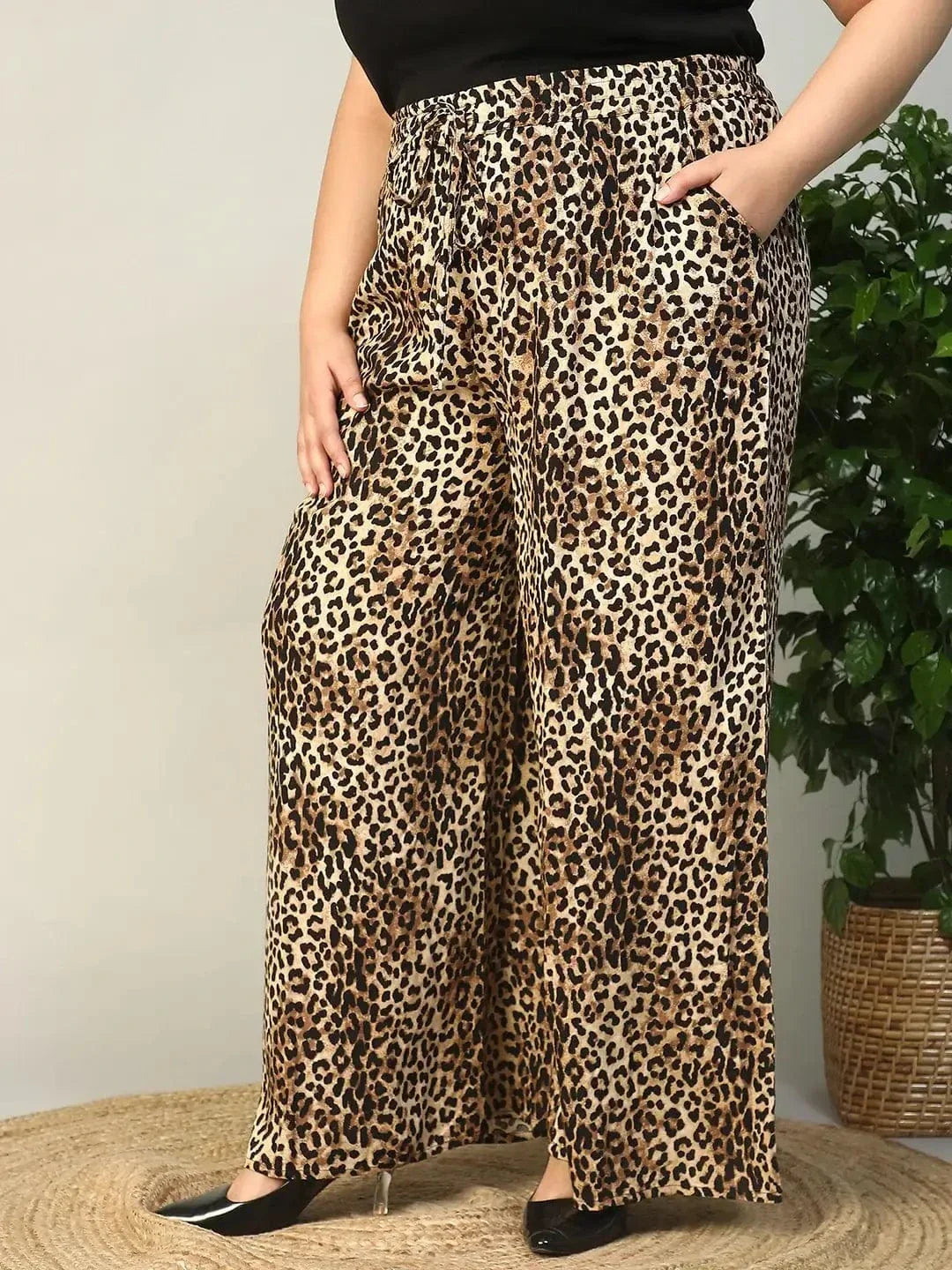 Multicolor Animal Print Elasticated With Tie-Up Detail Plus Size Women Flare Pant - oxolloxo