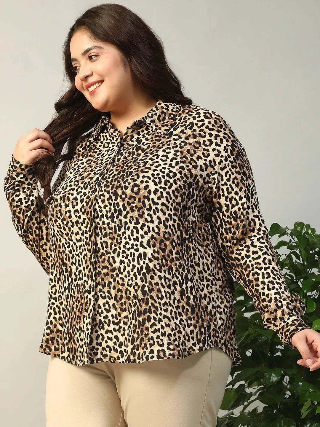 multicolor-animal-print-collared-long-sleeve-plus-size-women-shirt