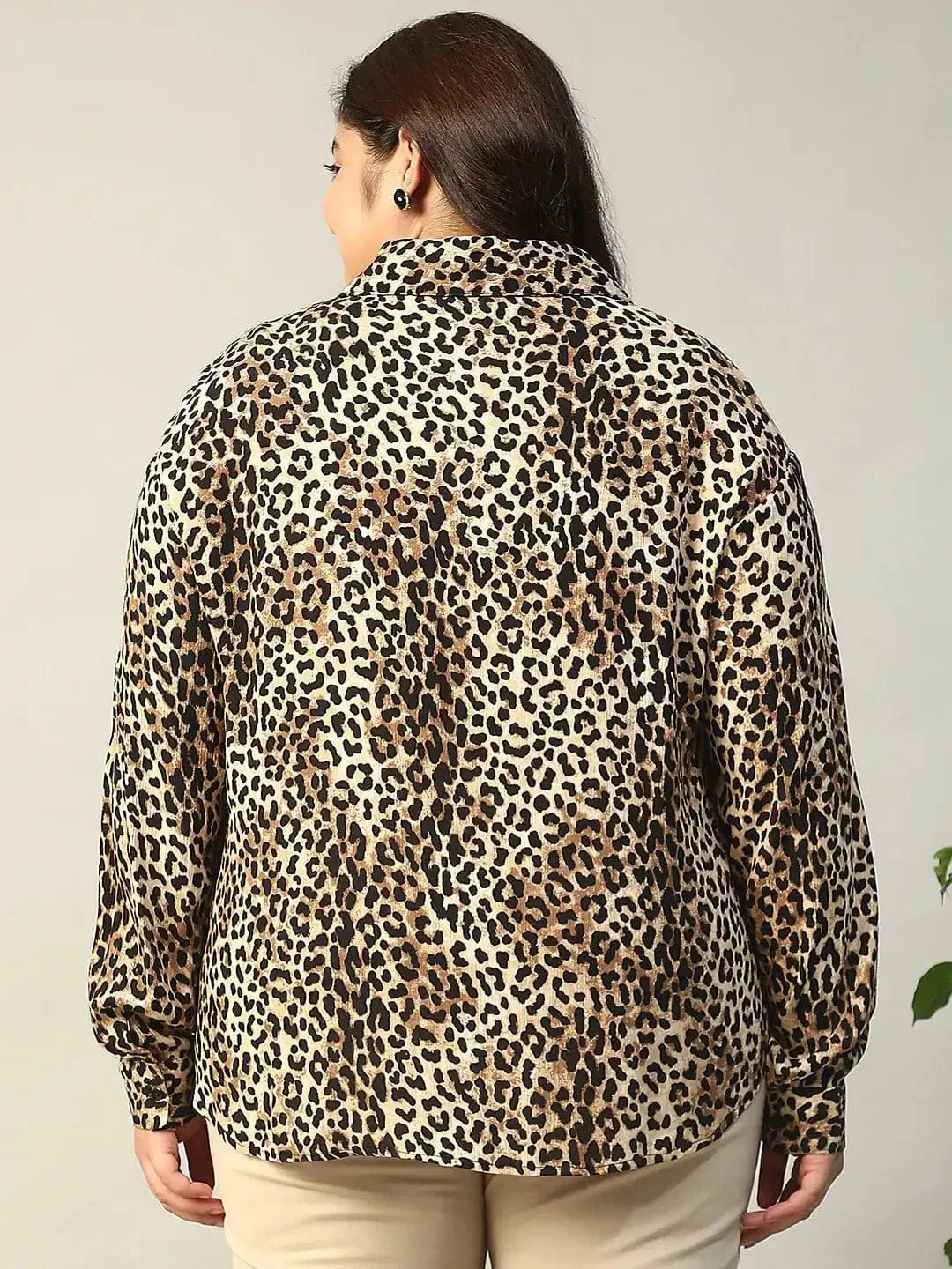 multicolor-animal-print-collared-long-sleeve-plus-size-women-shirt