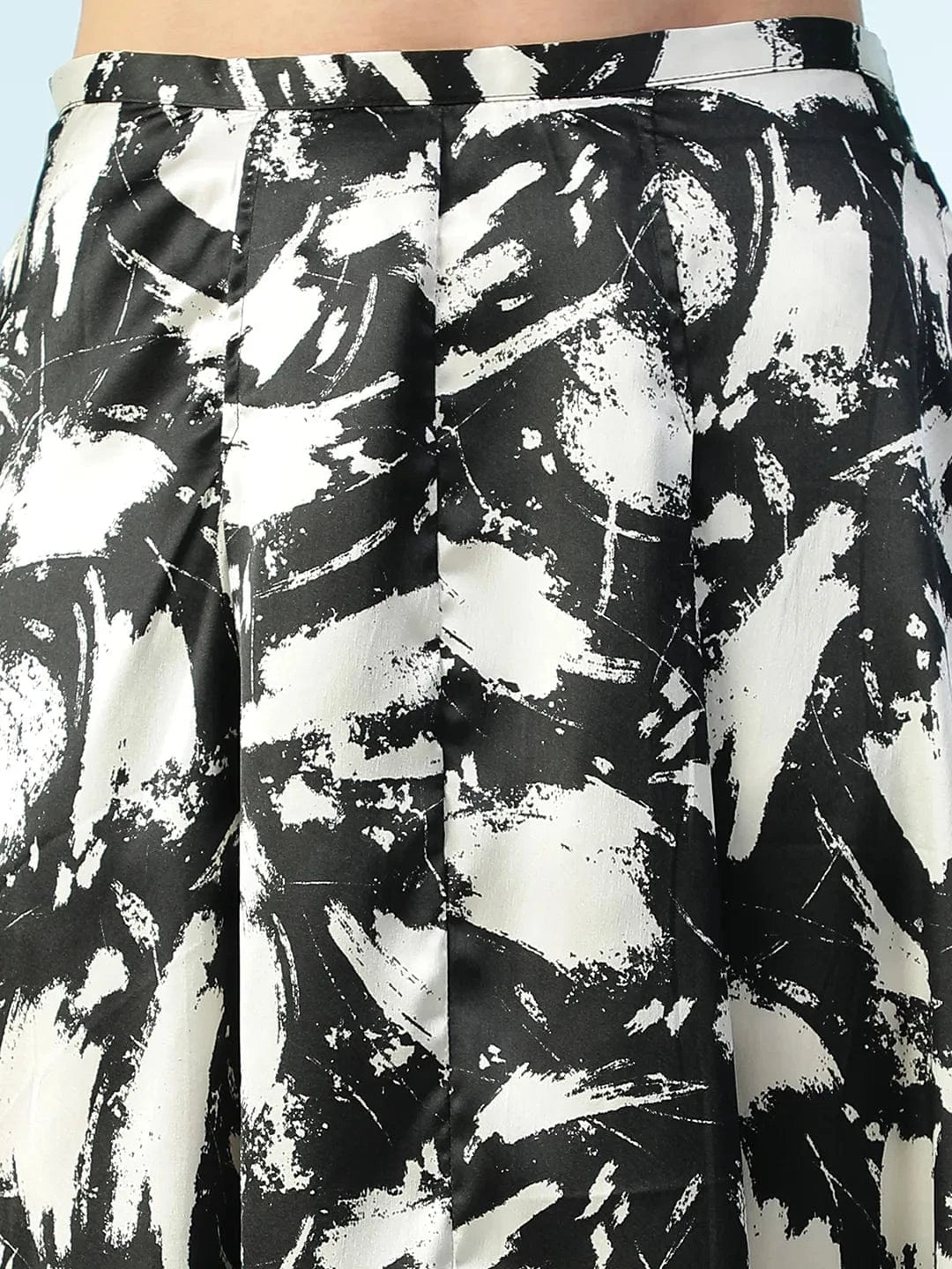 Black Abstract Print Skirt