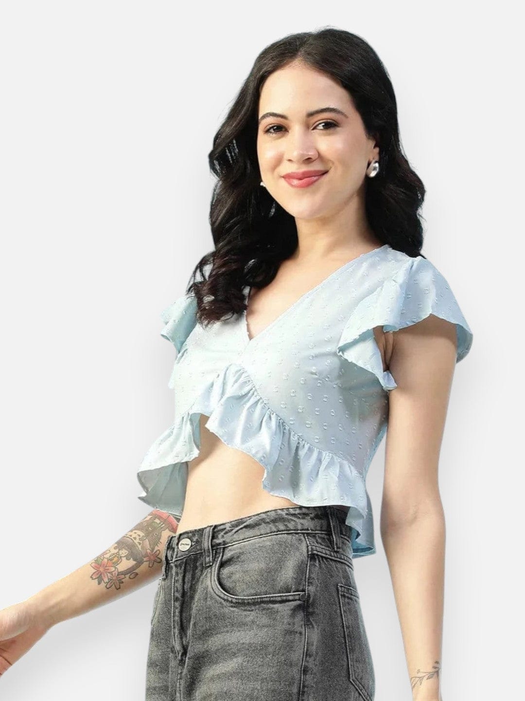 closet-light-blue-top