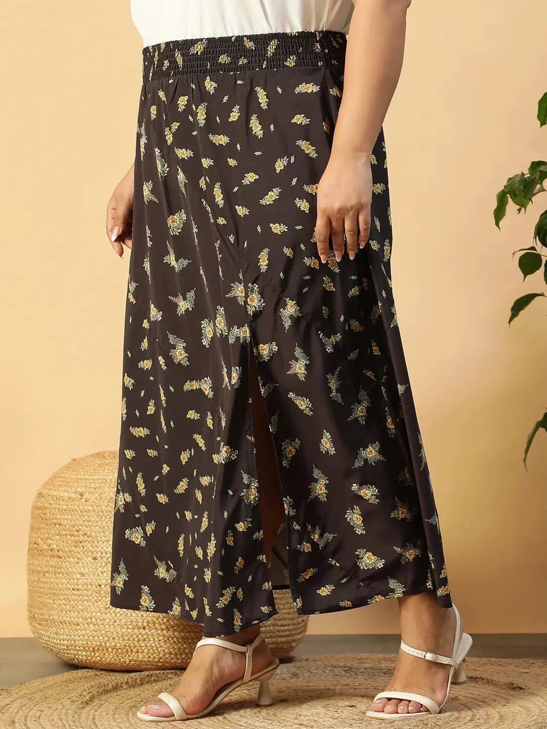 Plus Size Black Floral Print Skirt