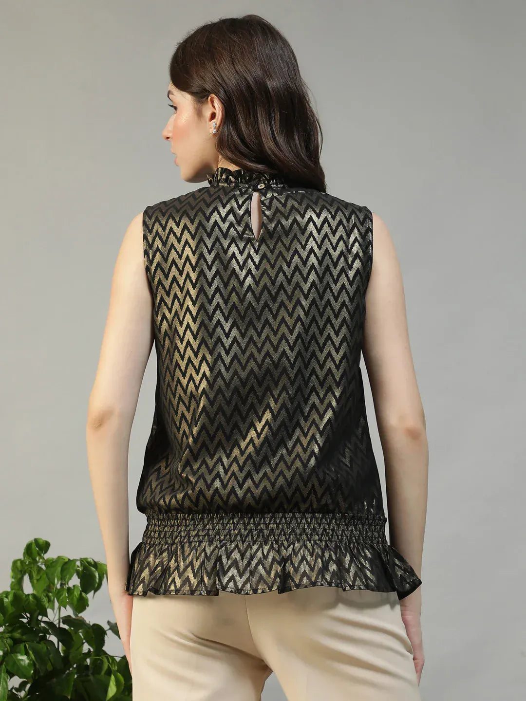 Women Black Zig-Zag Foil Print Top