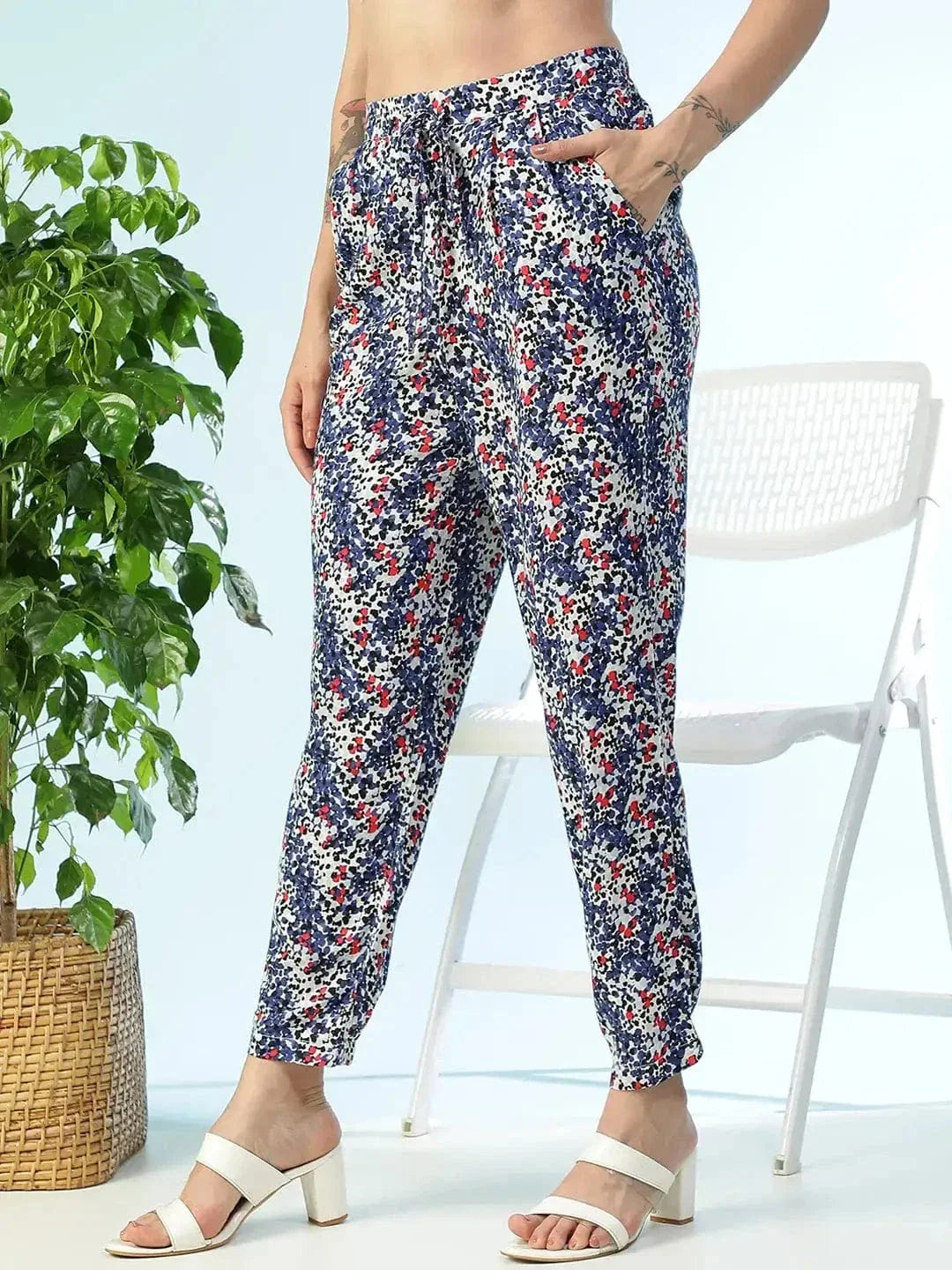 Multicolor Floral Print Pant