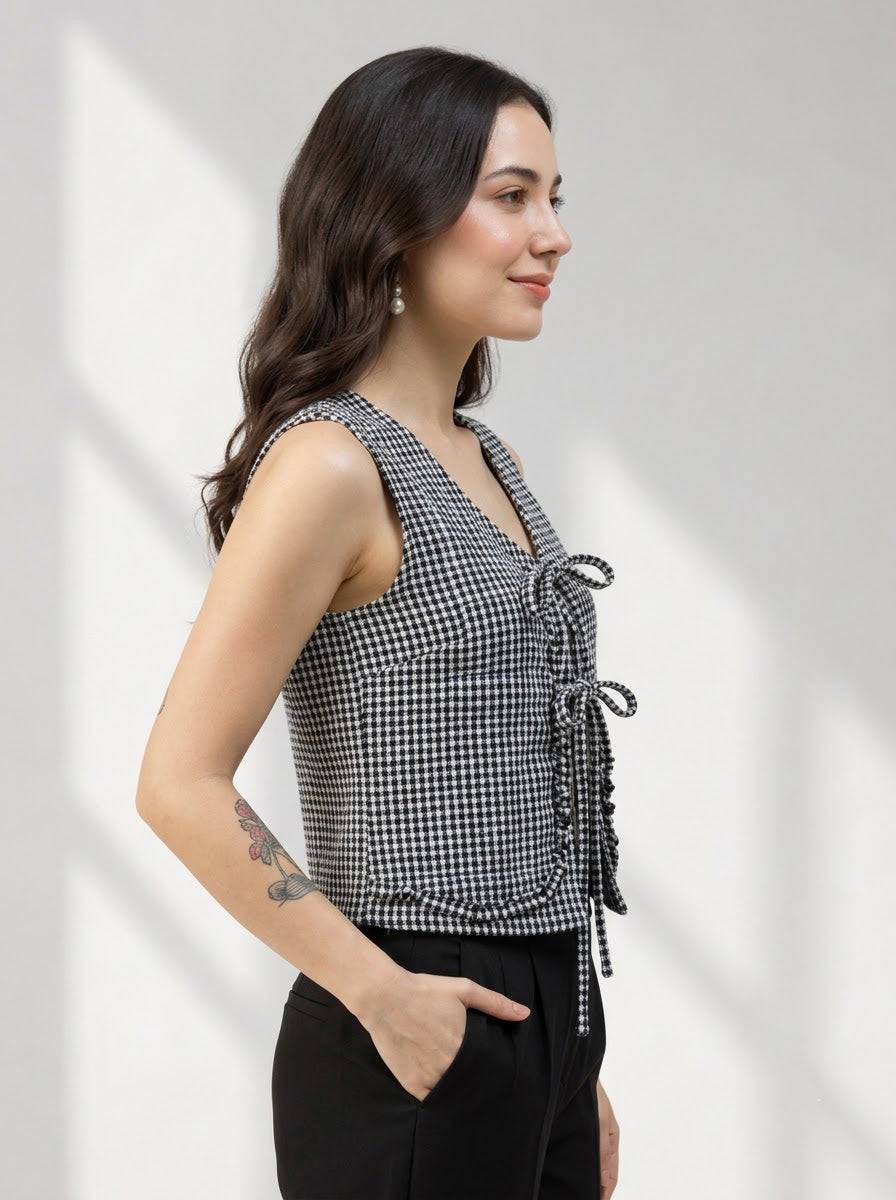 Women Black Check Top Oxolloxo