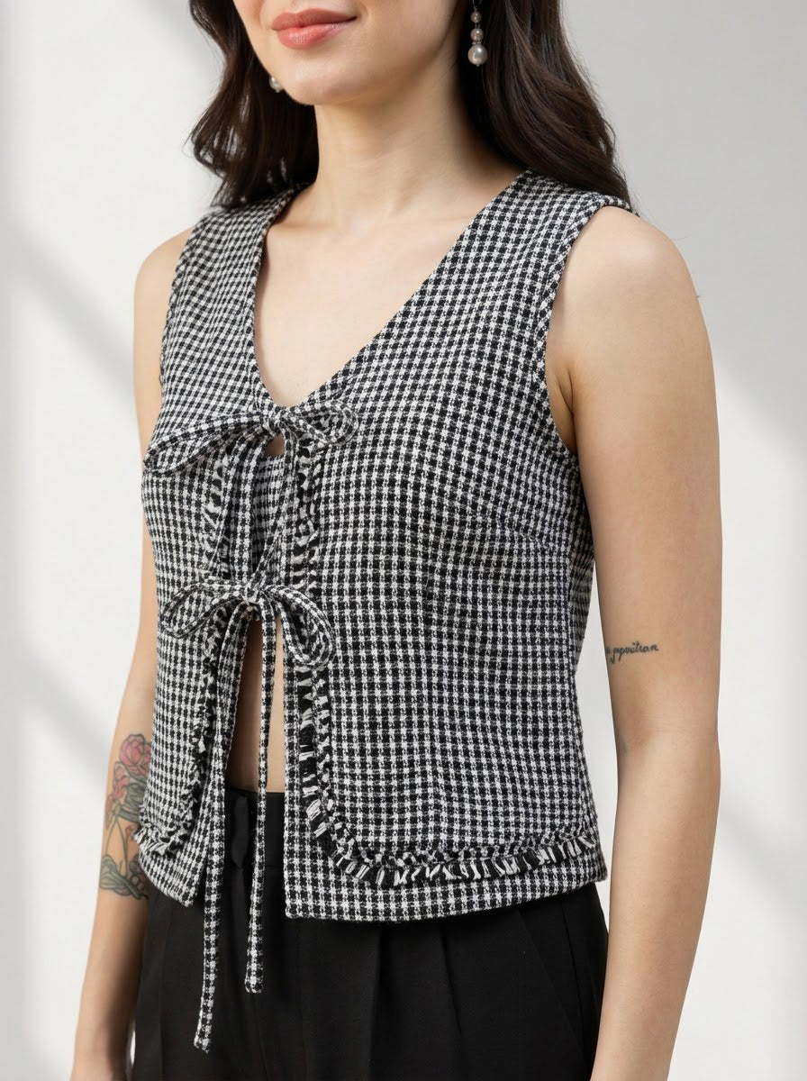 Women Black Check Top Oxolloxo