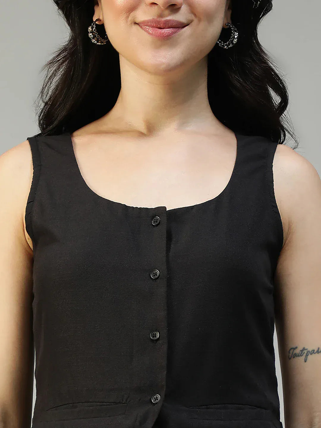 Women Black Top