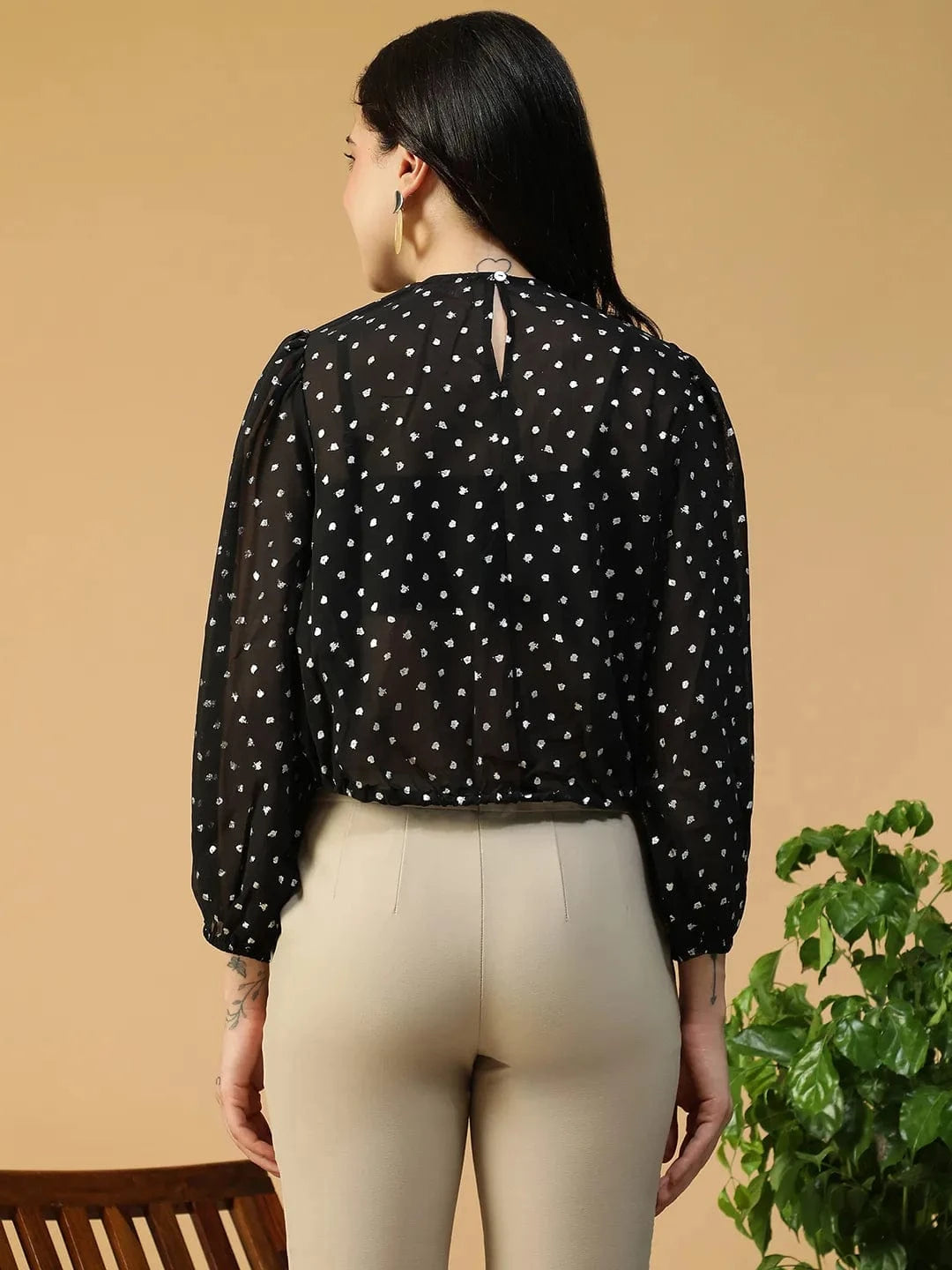 Women Black Top