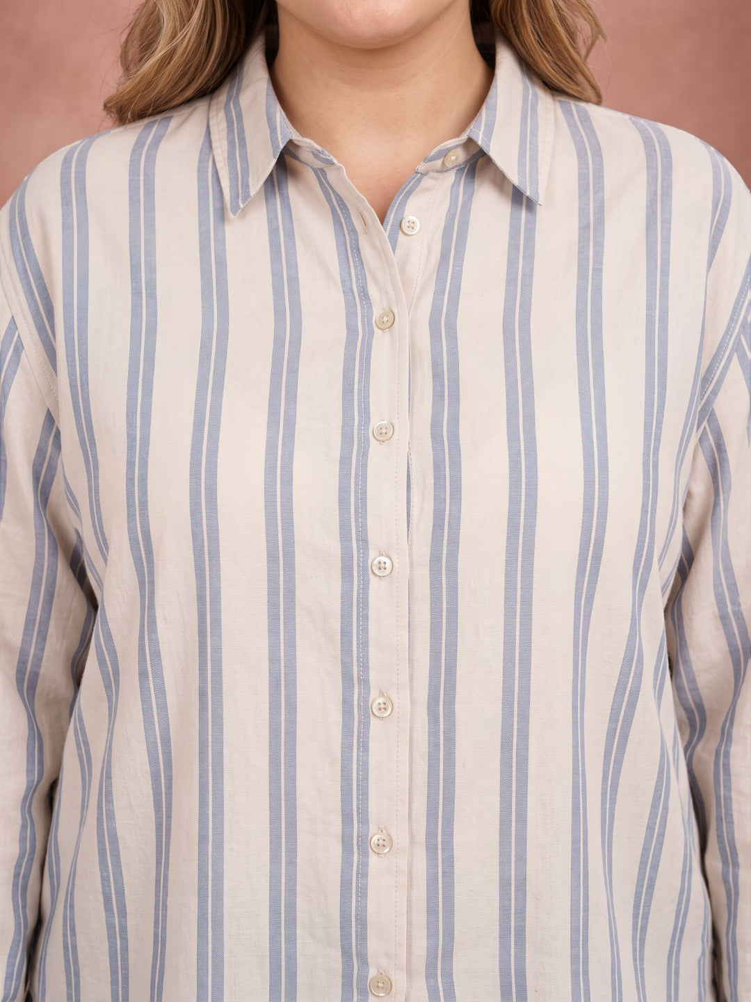 Plus size striped cotton shirt - back view