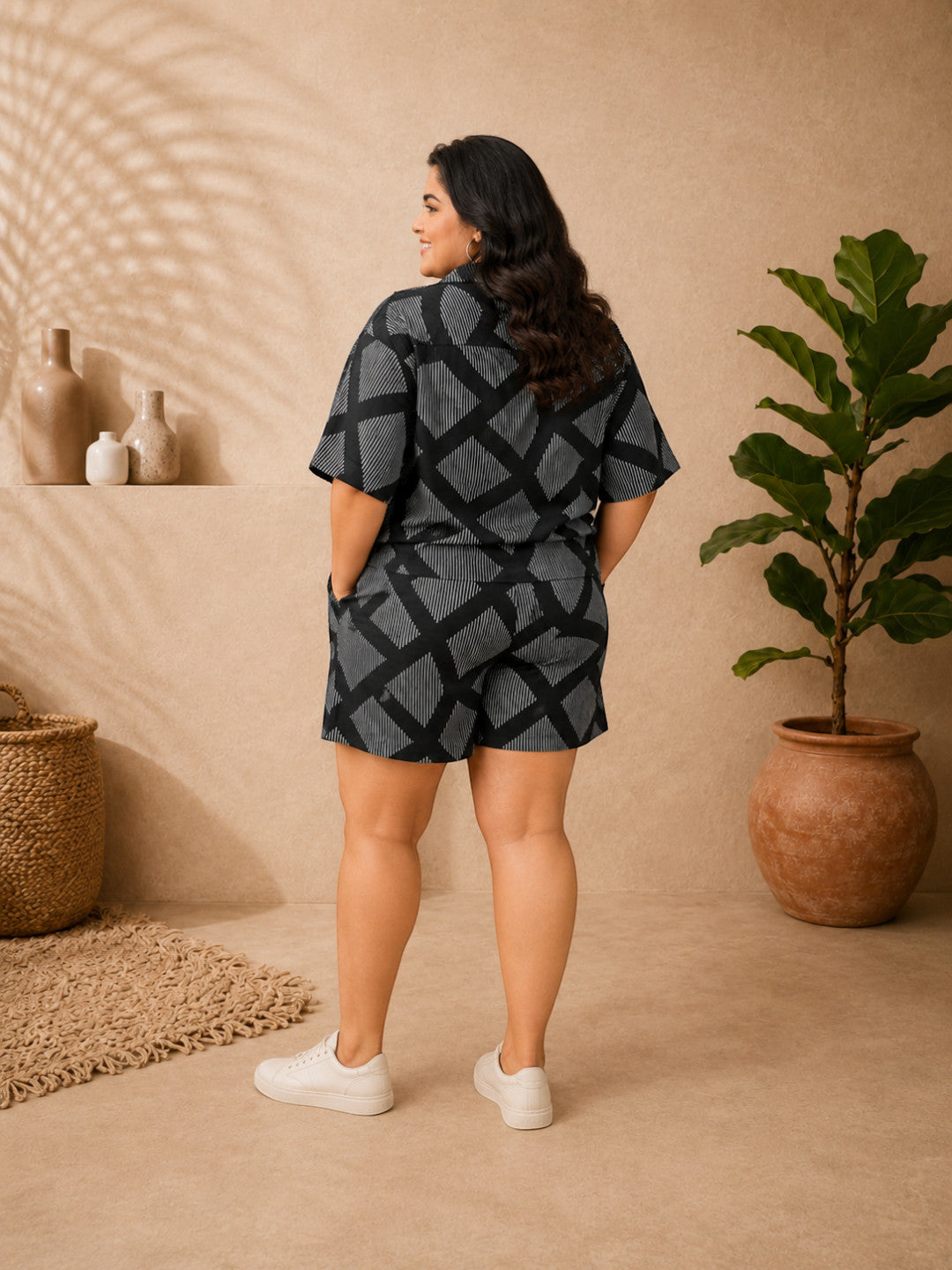 Women Plus Size Black Abstract Print Co-Ord Set - Pre Order