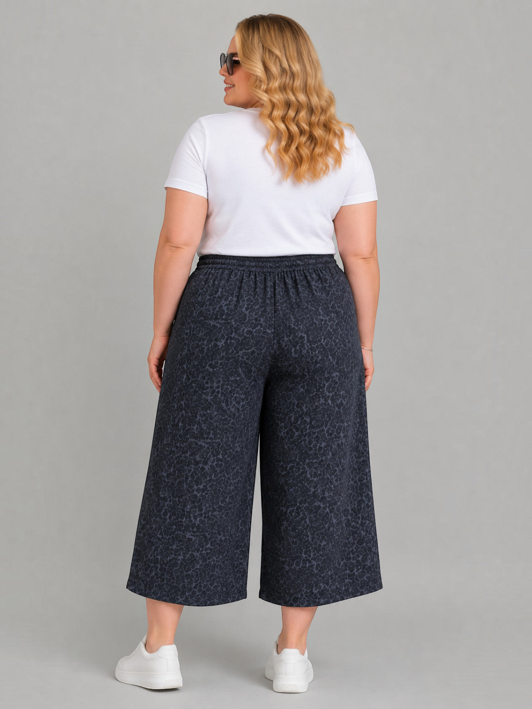 Women Plus Size Navy Animal Print Culottes Oxolloxo