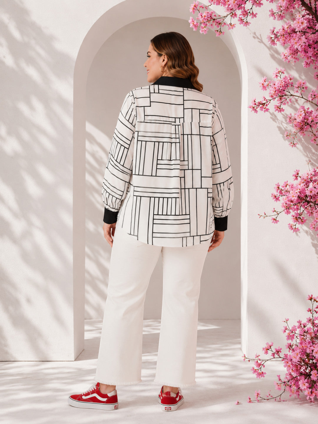 Women Plus Size White Abstract Geometric Shirt Oxolloxo