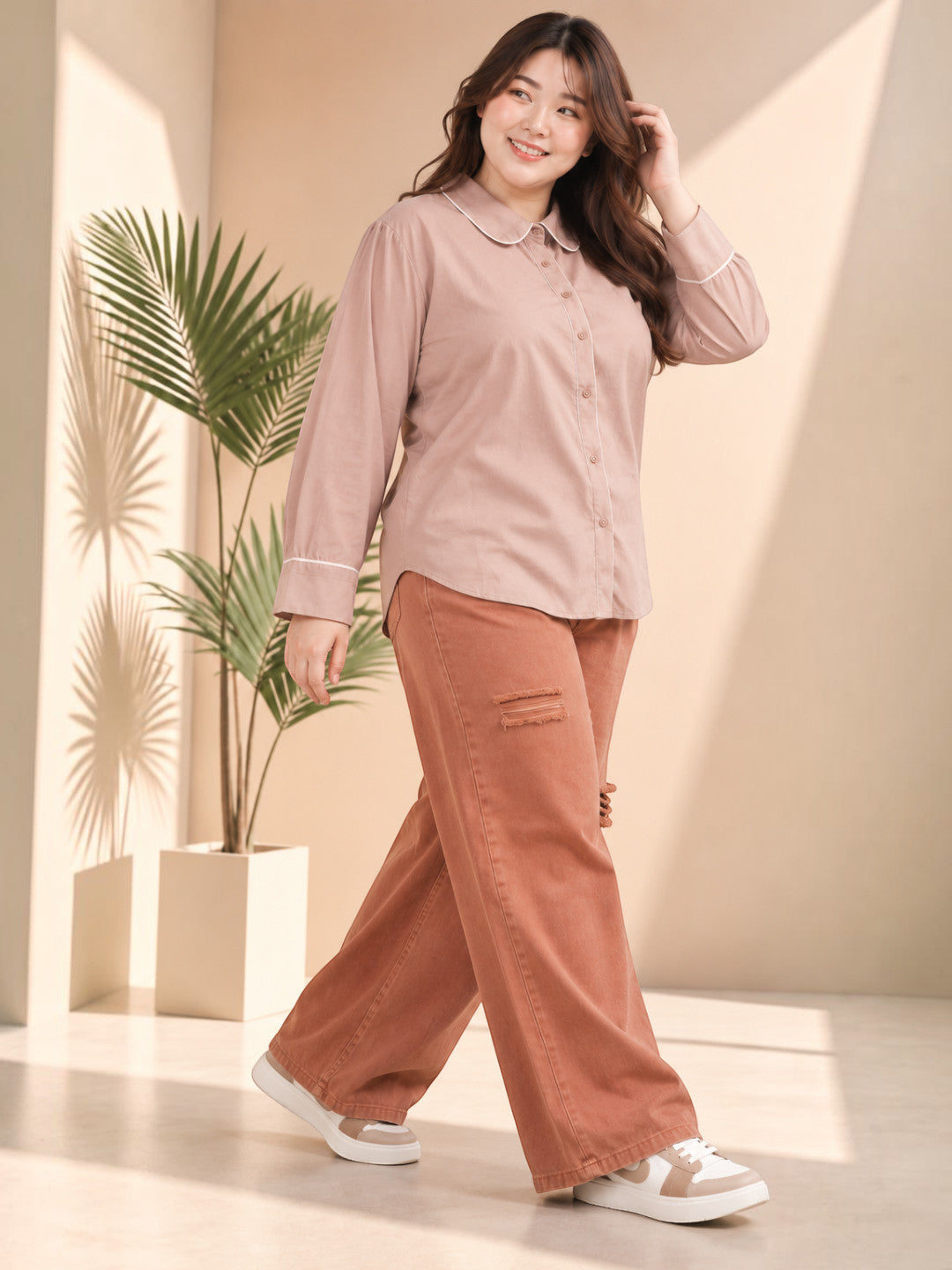 Oxolloxo plus size dusty pink contrast piping shirt styled look