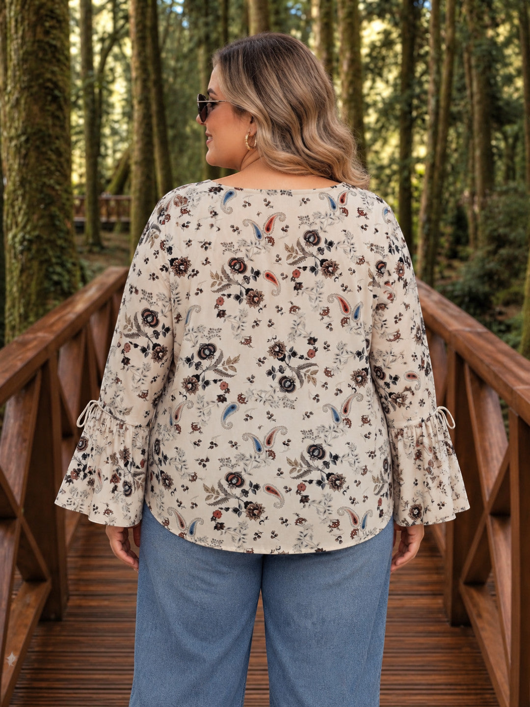 Women Plus Size White Floral Print Round Neck Long Tie-UP Detail Bell Sleeve Top