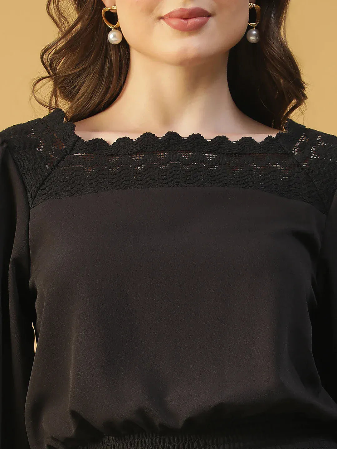 Women Black Top