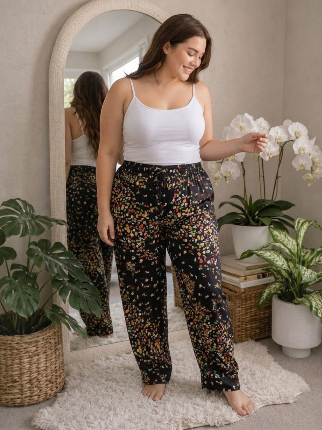 Women Plus Size Black Ditsy Floral Print Viscose Nightwear Pajama Oxolloxo