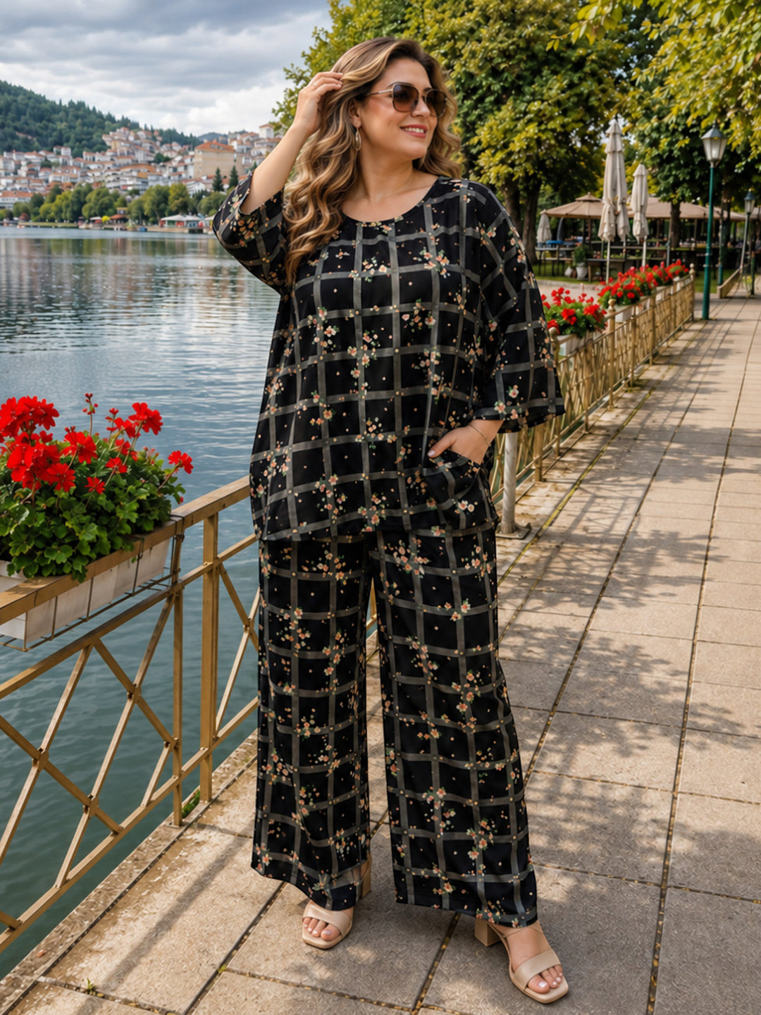 Oxolloxo plus size navy floral co-ord set styled look