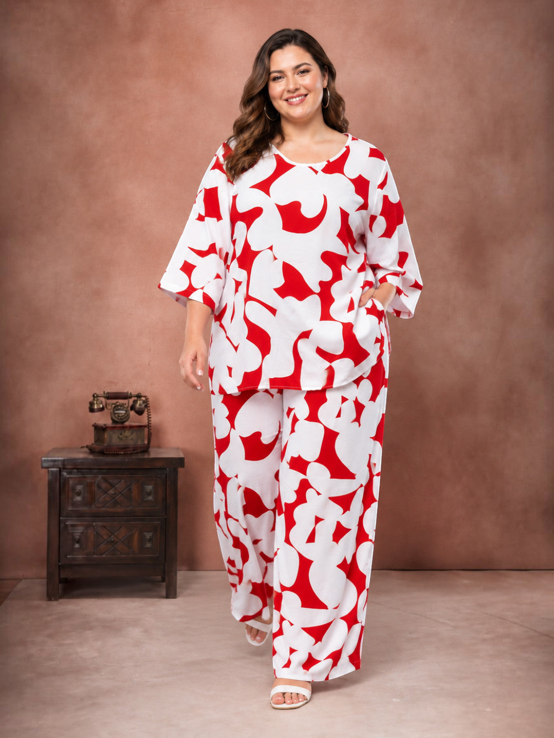 Oxolloxo plus size red floral co-ord set styled look