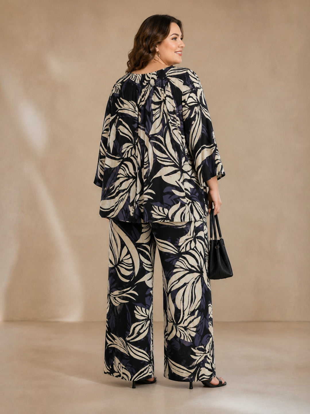 Plus size black floral co-ord set - side view