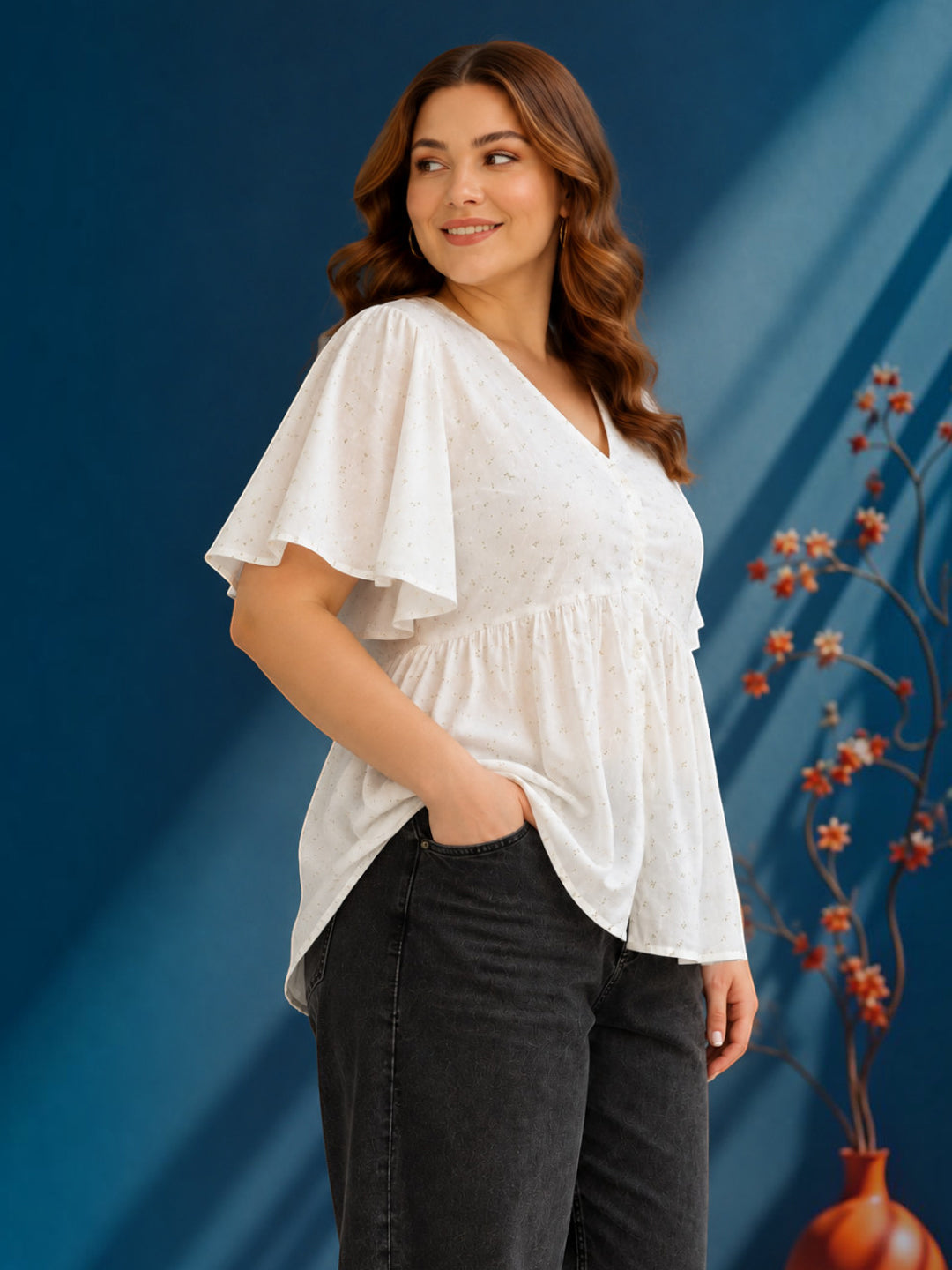 Women Plus Size White Floral Print V-Neck Short Sleeve Cotton Top