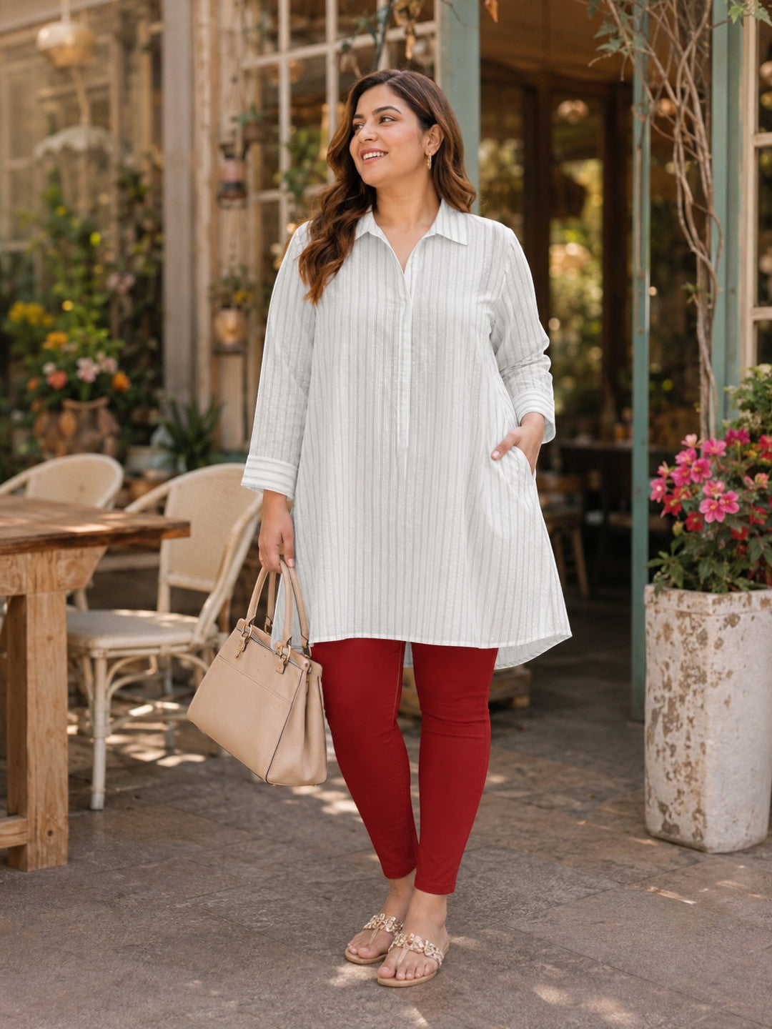 Women Plus Size White Stripes Cotton Tunic Oxolloxo