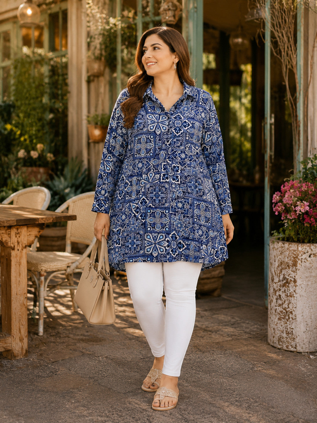 Women Plus Size Blue Geometric Print Viscose Tunic Oxolloxo