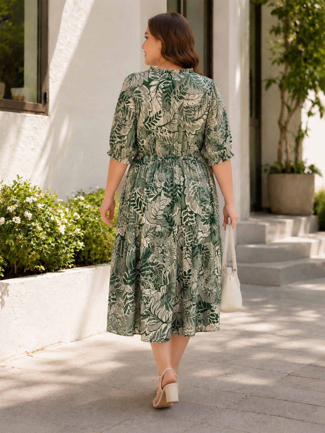 Women Plus Size Green Tropical Print Round Neck Tie-Up Short Sleeve Midi Dress