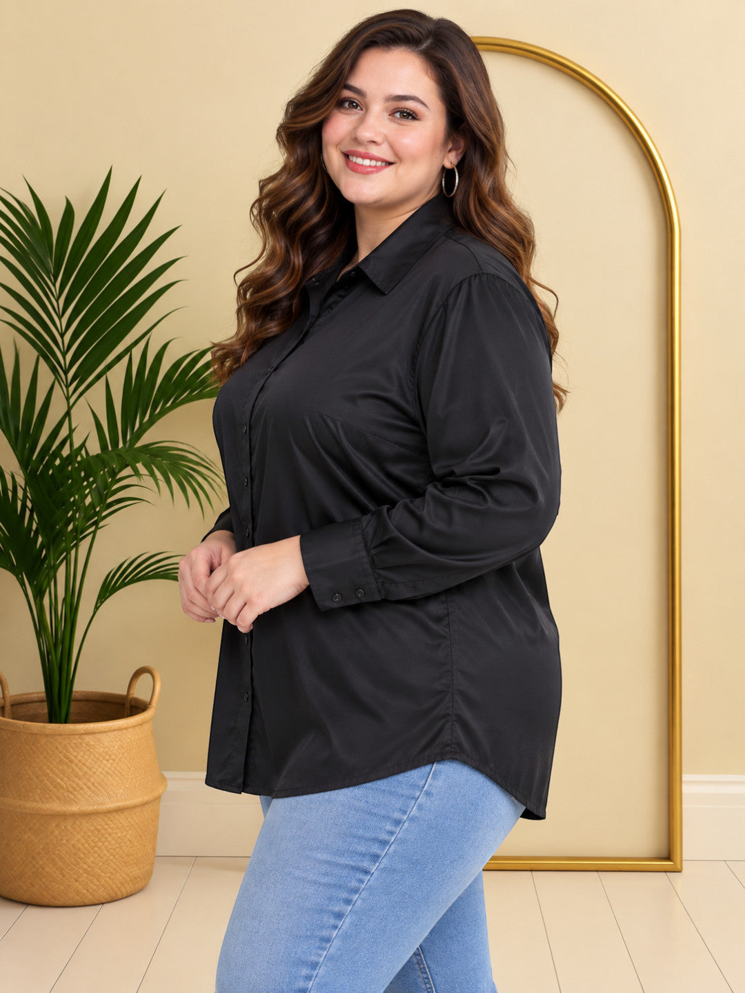 Women Plus Size Black Solid Collared Long Sleeve Shirt