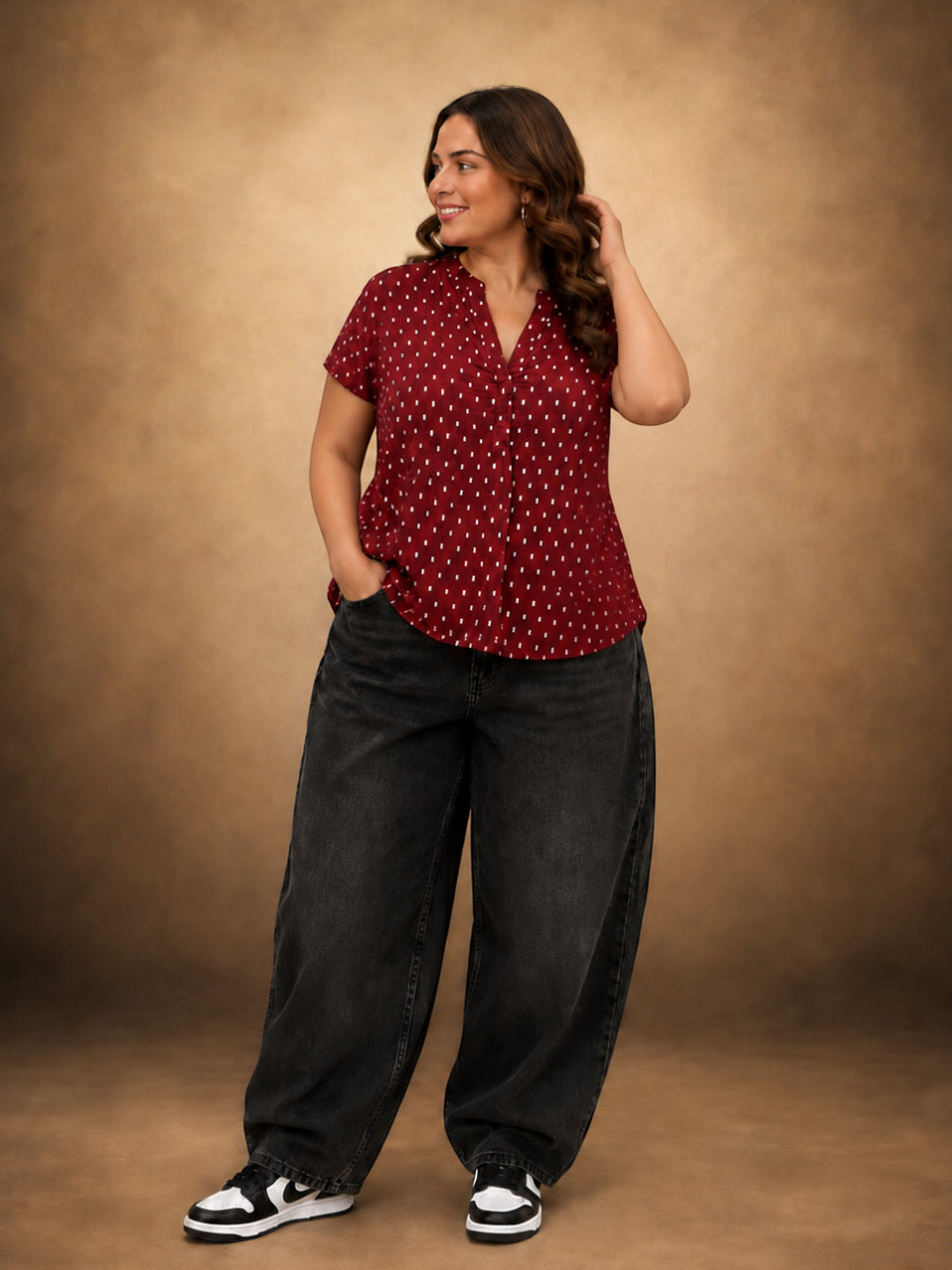 Women Plus Size Maroon Polka Dot Print V-Neck Short Sleeve Cotton Dobby Top