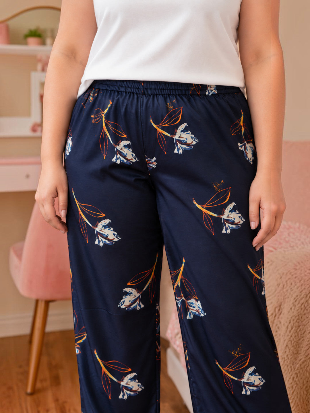 Women Plus Size Navy Blue Floral Print Elasticated Nightwear Pajama
