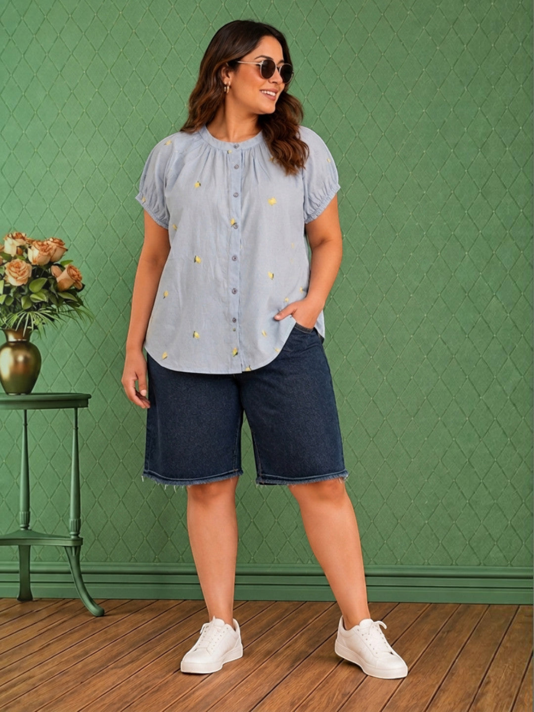 Women Blue Floral Embroidered Cotton Dobby Short-Sleeve Button-Down Top