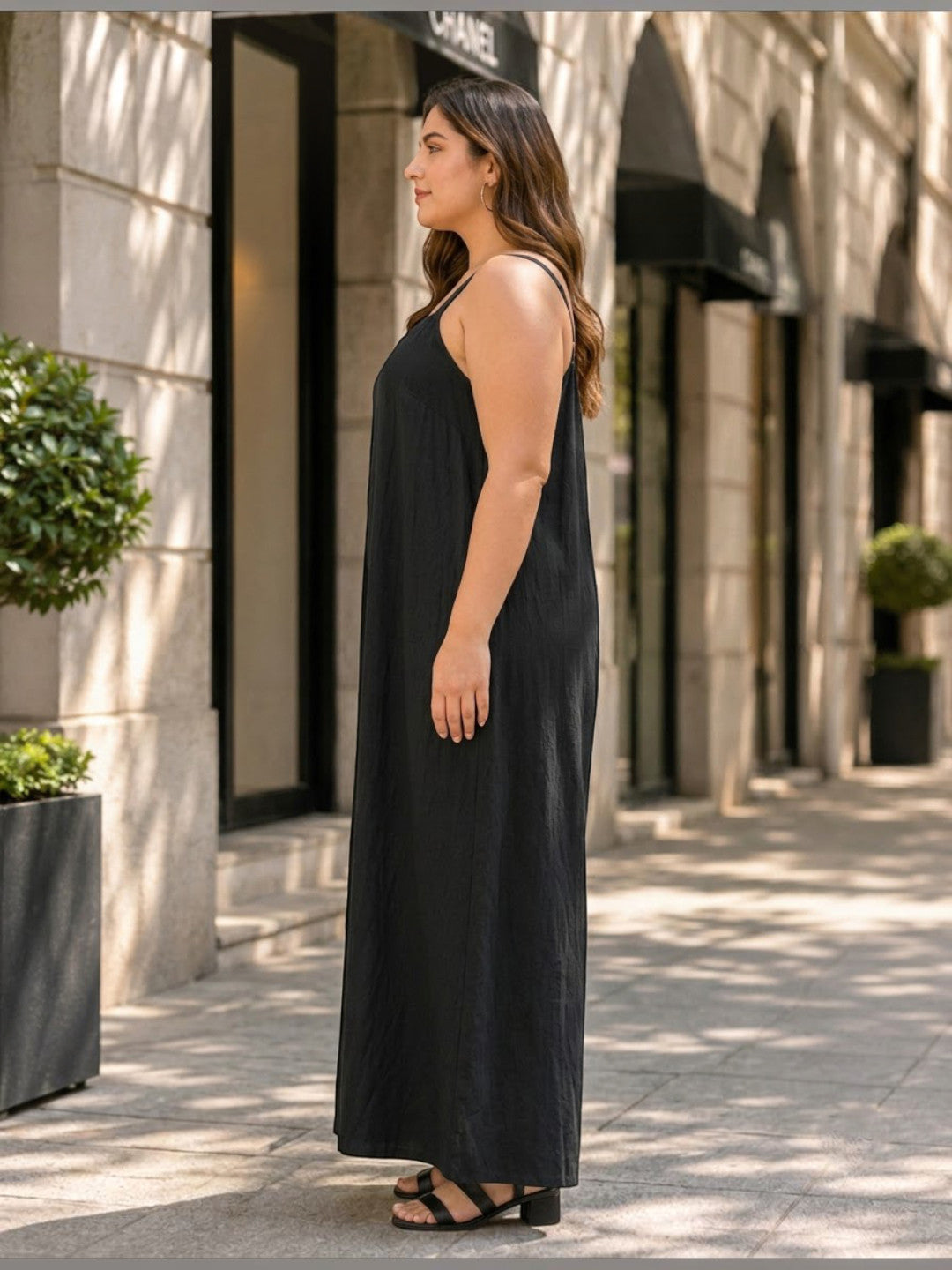 Women Plus Size Solid Black V-Neck Sleeveless Dobby Jumpsuit - image 2