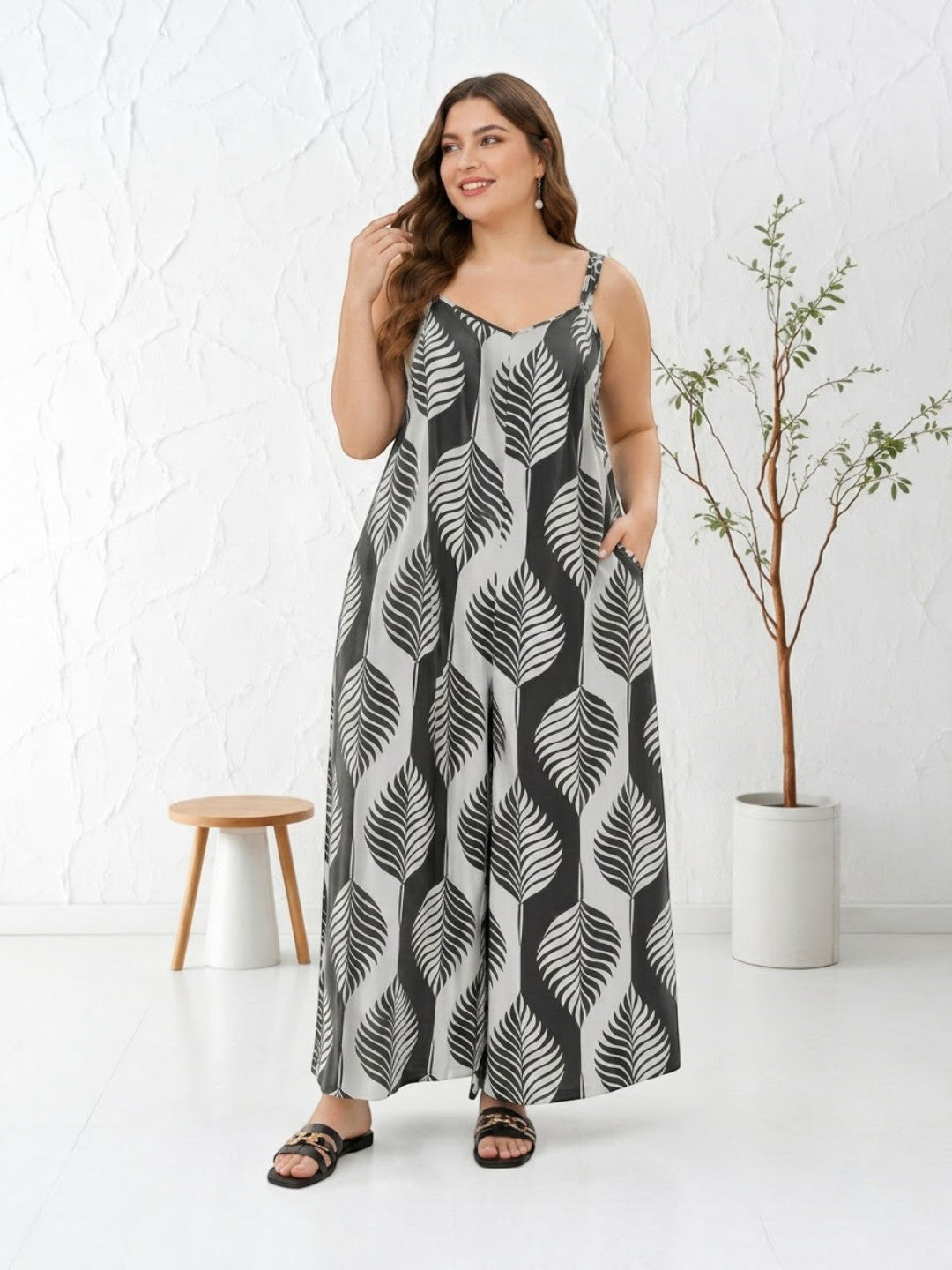 Women Plus Size Multicolor Leaf Print V-Neck Sleeveless Jumpsuit - image 7