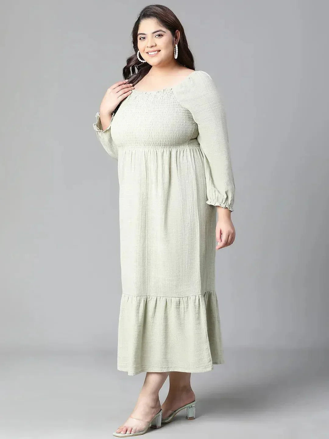 Charming Green Smocked Long Plus Size Curvy Cotton Dress For Summer - oxolloxo