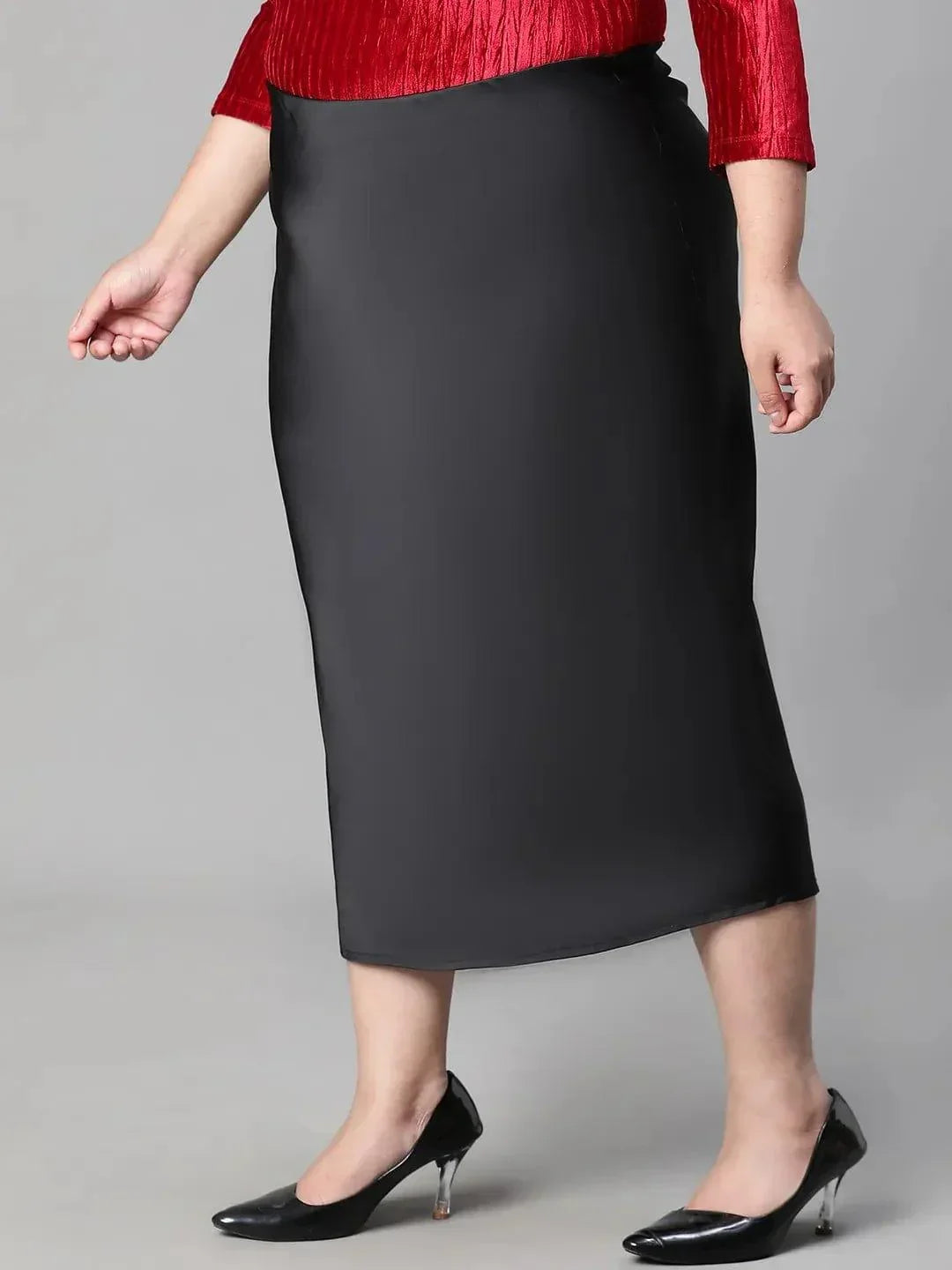Solid Black Elasticated Knee-length Plus Size Satin Skirt - oxolloxo