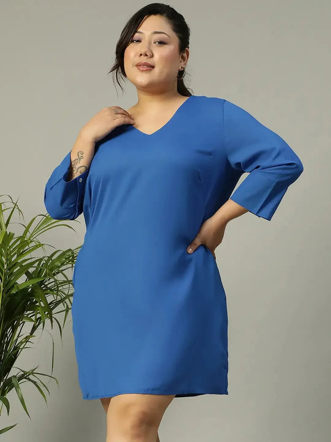 Classic Blue V-Neck Short Sleeve Plus Size Women Dress - oxolloxo