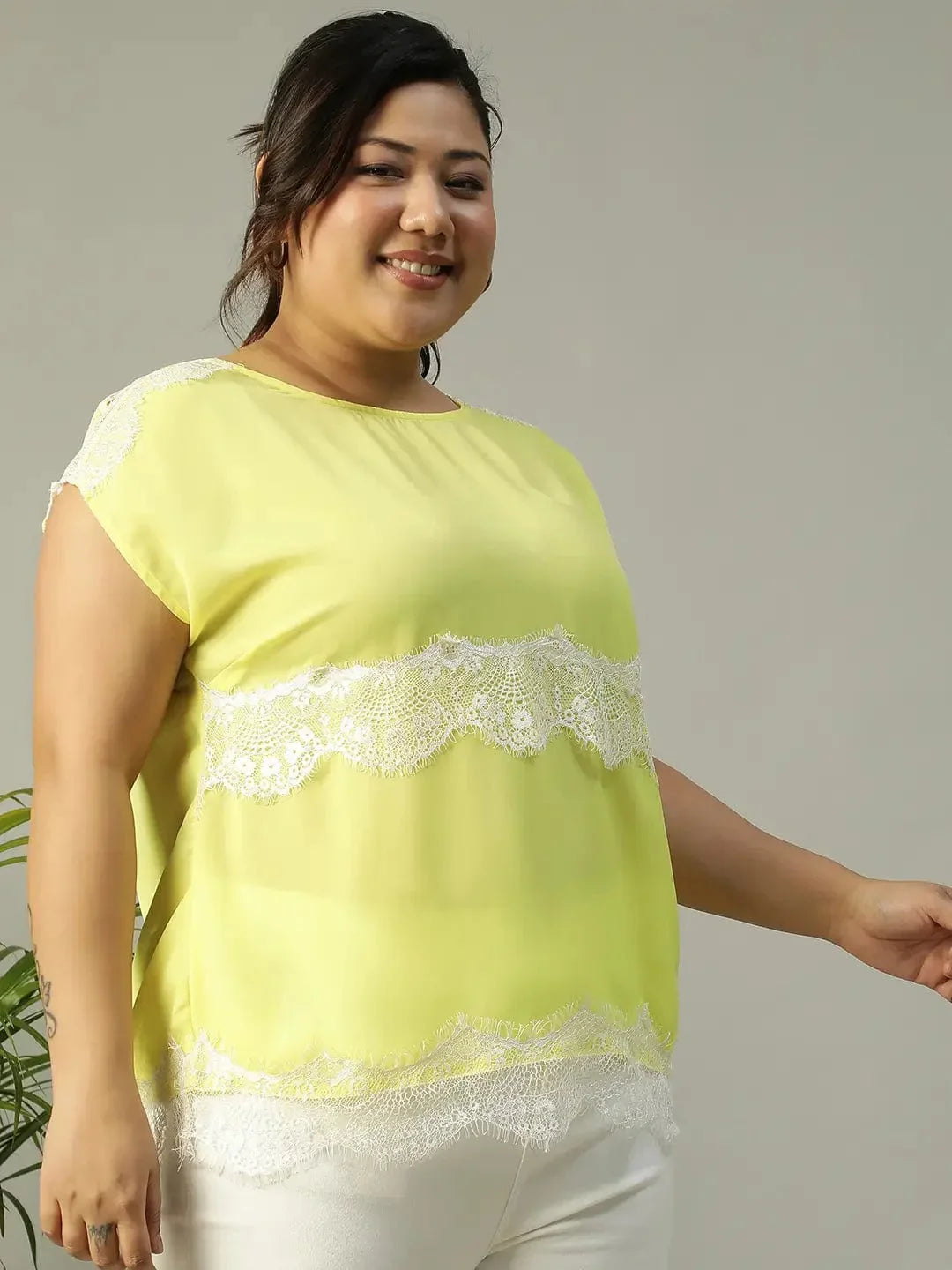 The Yellow Short Sleeve Lace Detailed Plus Size Women Top - oxolloxo
