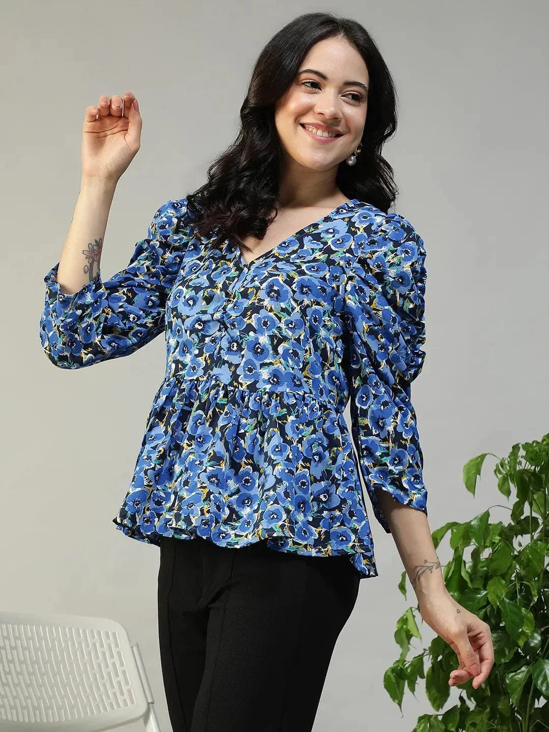 Women's Blue Floral Print Top
