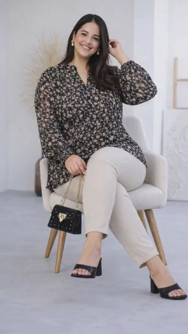 Plus Size Black Floral Print Top