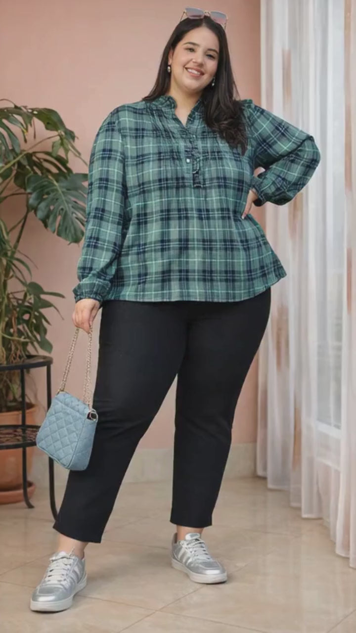 Plus Size Green Check Print Cotton Top