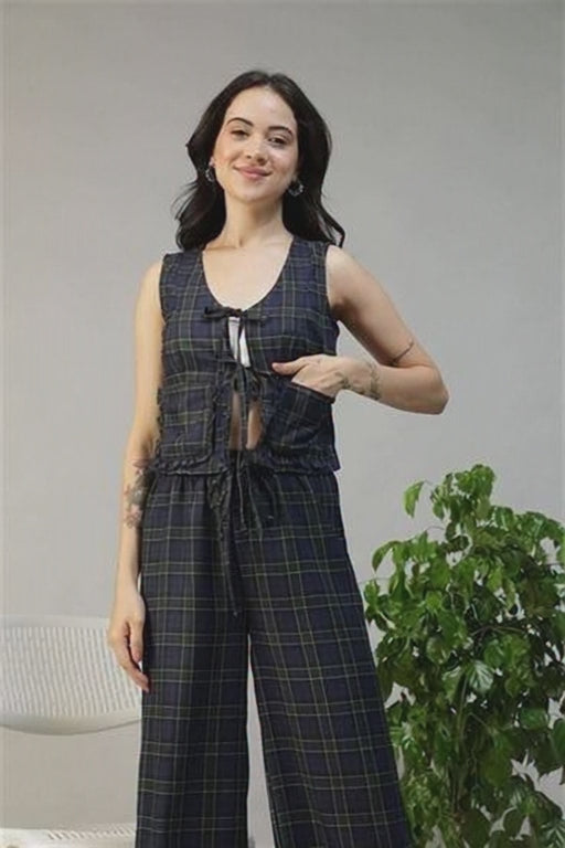 Women Navy Check Top